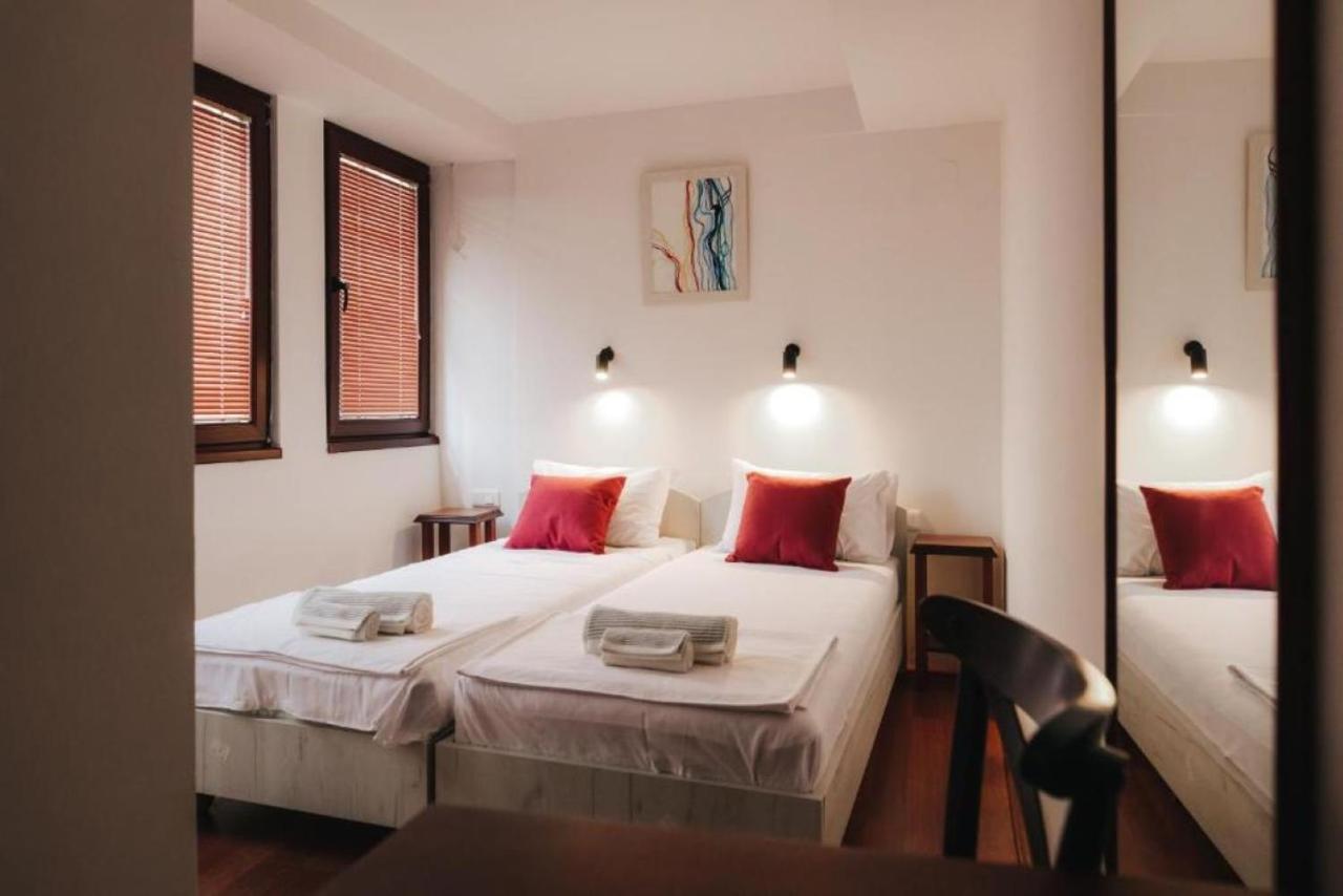 Hotel Castrum Skopje Zewnętrze zdjęcie